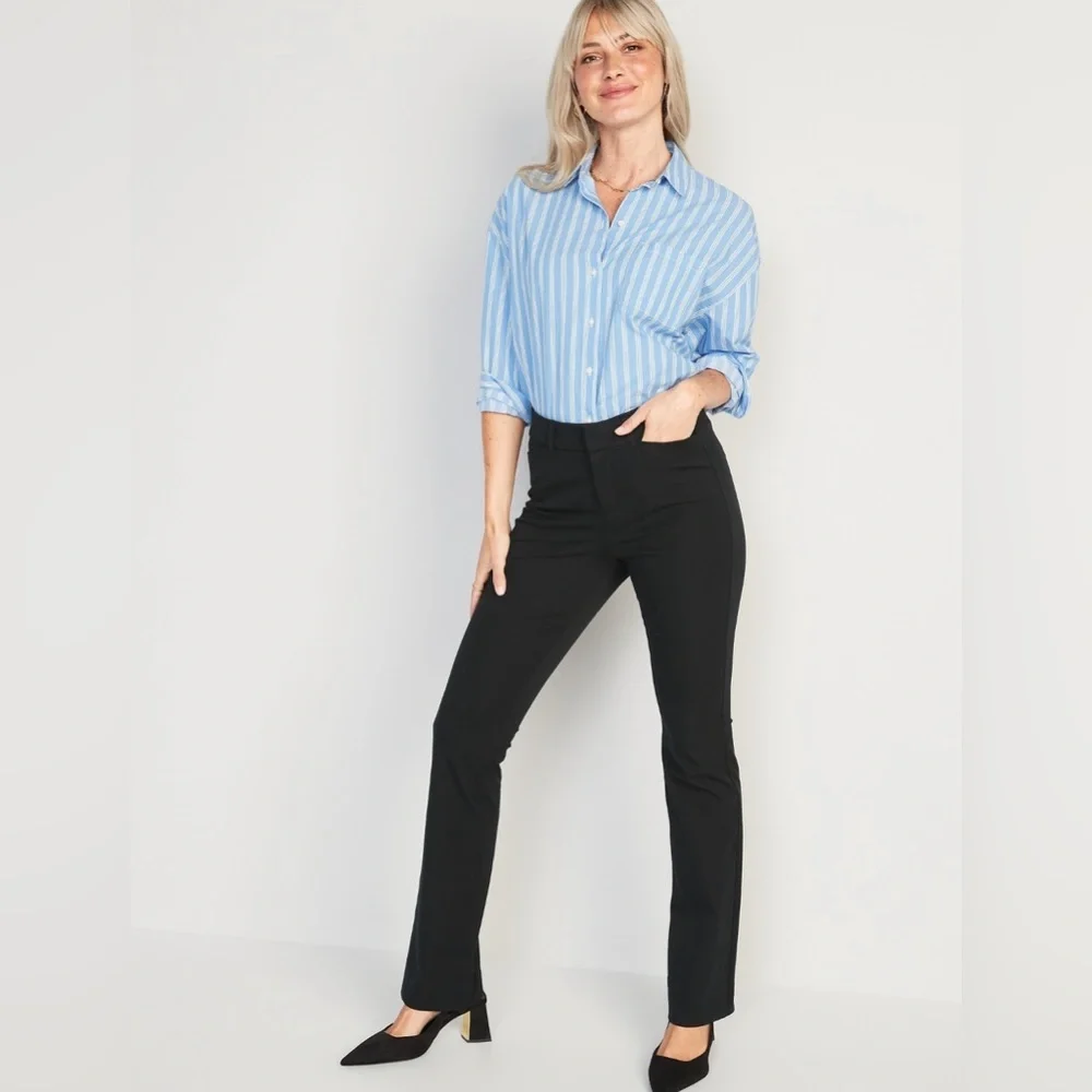 NWT! Black High-Waisted Pixie Flare Pants - Multiple Sizes💙 - Picture 2 of 10
